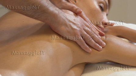 Massaggiatore Firenze ✨ Massaggio Tantra per Donne ✨FIRENZE