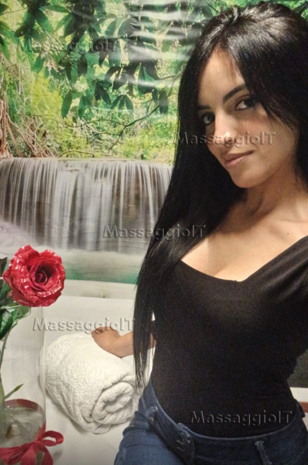 Massaggiatrice Milano Offerta speciale! 40 euro, 50 minuti. Trattamento corpo a corpo!!!