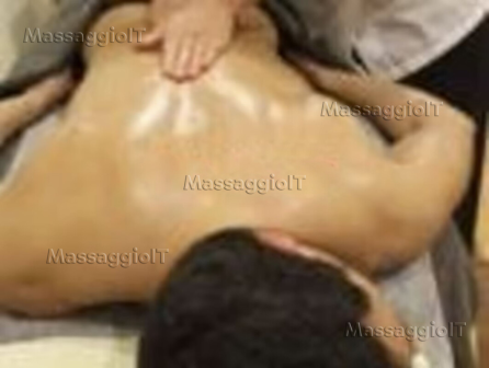 Massaggiatrice Savona Massaggi a 4 mani Laura e Giulia