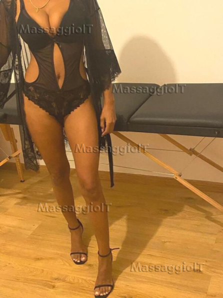 Massaggiatrice Bergamo Valentina appena arrivata bellissima colombiana esperta massaggiatrice