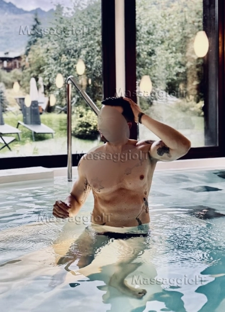 Massaggiatore Torino 🔥✨ Novità Assoluta ✨🔥 💎 Paolo – Italiano 🇮🇹 | Fisico atletico, maschile, curato esperto in trattamenti goderecci😜