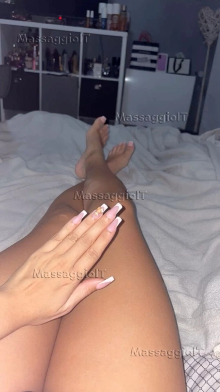 Massaggiatrice Milano Disponibile per incontri sexy e videochiamate