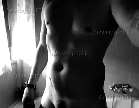 Massaggiatore Varese roby massaggi