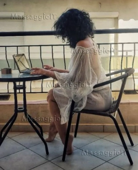 Massaggiatrice Torino MIA MASSAGGIATRICE 32 ENNE