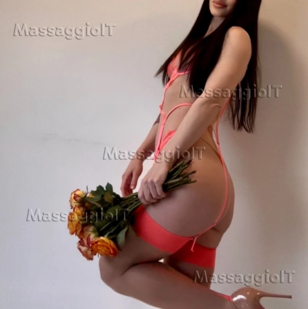 Massaggiatrice Bologna Il piacere è una questione di mani