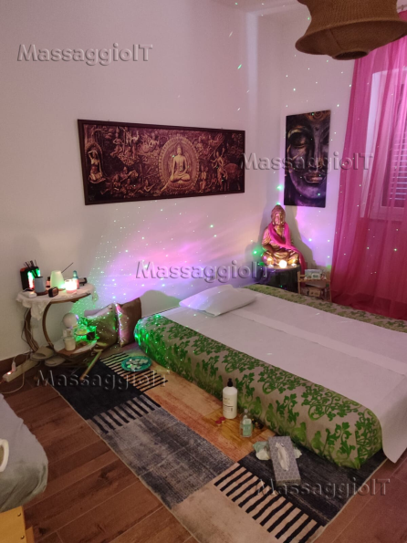 Massaggiatrice Salerno Scegli il Meglio: il vero rituale Tantrico come Esperienza Sensoriale.