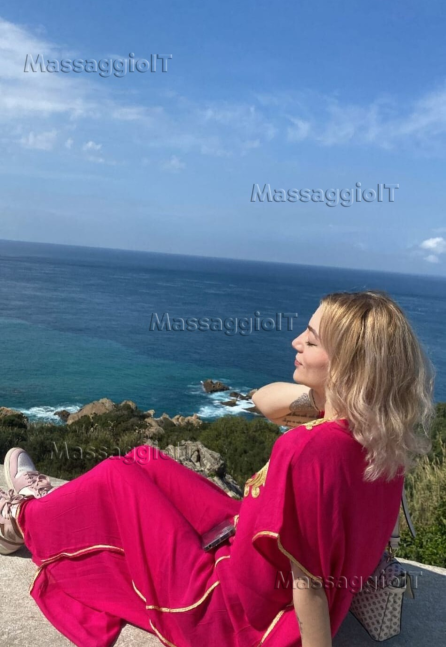 Massaggiatrice Napoli Massaggio erotico trantrico