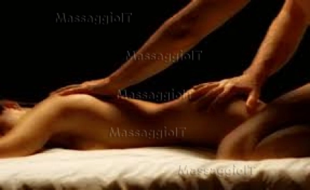 Massaggiatore Napoli Vero massaggiatore relax tantra per coppie