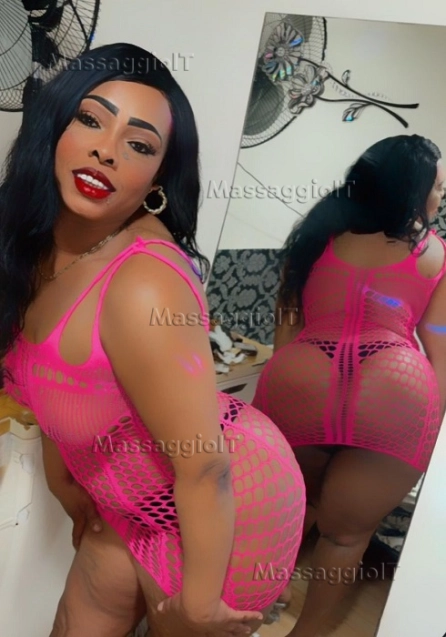 Massaggiatrice Milano BELLA SIG 38ENNE SUPER-CURVY CON CURVE AL POSTO GIUSTO... AMANTE DELLE COCCOLE, GRATTINI E DELLE STIMOLAZIONI INTIME (FOTO REALI)