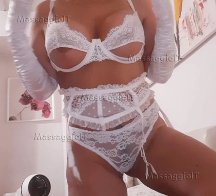 Massaggiatrice Treviso A TREVISO BELLA MILF INCANTEVOLE.SOLARE.TUTTA CURVE.