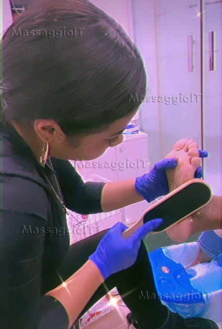 Centro massaggi Catania Regalati un momento di benessere e bellezza! 🌷
