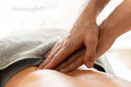 Massaggiatore Napoli Vero massaggiatore relax tantra per coppie