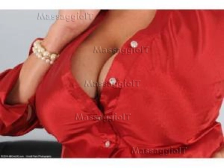 Massaggiatrice Pistoia NOVITA A PER 4 GIORNI SPLENDIDA DONNA MATURA PER UN BEL MASSAGGIO PROSTATICO