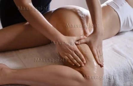 Massaggiatore Napoli Vero massaggiatore relax esperto per coppie