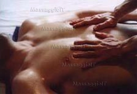 Massaggiatore Firenze Massaggio Corpo Completo a Firenze / Total Body Massage in Florence