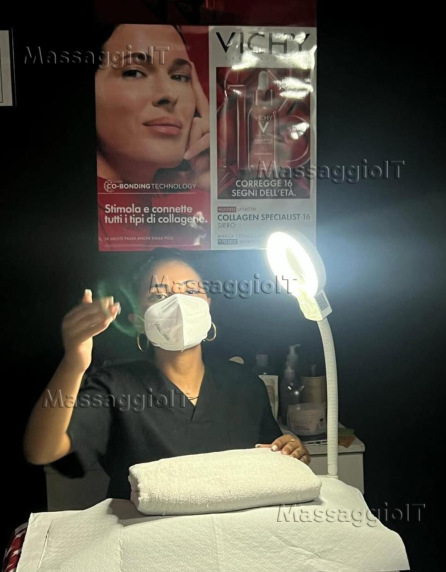 Centro massaggi Catania Regalati un momento di benessere e bellezza! 🌷
Abbiamo nuove ragazze nel centro, pronte ad accoglierti con professionalità ed energia positiva! 💆‍♀️💅
