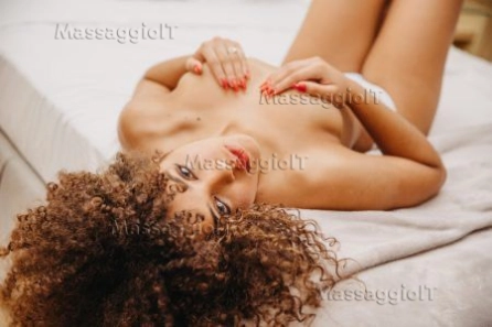 Massaggiatrice Milano Massaggio erotico