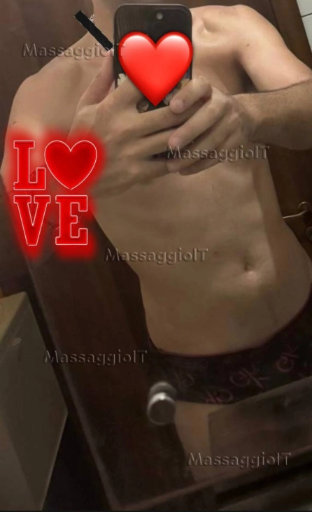 Massaggiatore Ragusa ANGELO DEL PIACERE UN BEL CAVALLINO SICILIANO