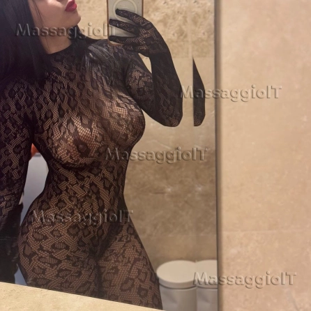 Massaggiatrice Napoli Donna Giuliano in Campania