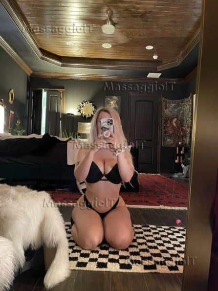 Massaggiatrice Bologna Un incontro autentico con una donna sensuale e gentile. Sono disponibile per massaggi inebrianti che ti faranno perdere te stesso.