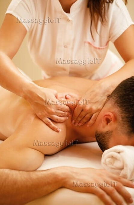 Massaggiatrice Alessandria VALENTINA_Supermassaggi: il tuo momento di relax garantito!
