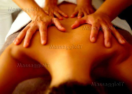 Massaggiatrice Milano Grande offerta MASSAGGIO 4 mani solo per 50,00 non perdere questa occasione incredibile
