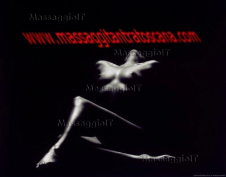 Massaggiatrice Lucca VIAREGGIO TANTRA&ROSE&SPINE ARTE SENSUALE EROTICORIENTALE PASSIONALE DI   ESTRO TANTRICO TANTRA TAO THAI E ARTE SENSUALE   DELLA PASSIONE OSCURA