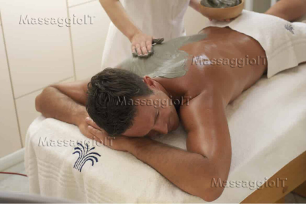 Massaggiatrice Milano Offerta Speciale: Massaggio solo a 40 eur per 50 min un trattamento EMOLINFATICO
