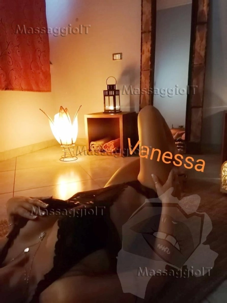 Centro massaggi Frosinone massaggio tantra anche spa frosinone chiama al numero in foto