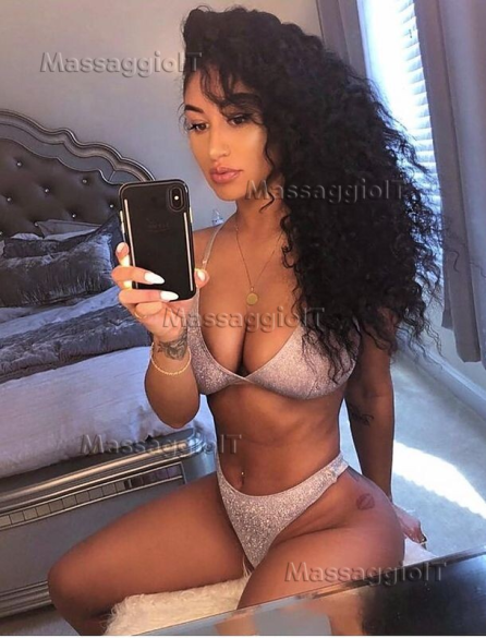 Massaggiatrice Firenze A PRATO FRANCESCA SENSUALE MASSAGGIATRICE ESPERTA.