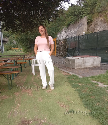 Massaggiatrice Genova Giada operatrice olistica