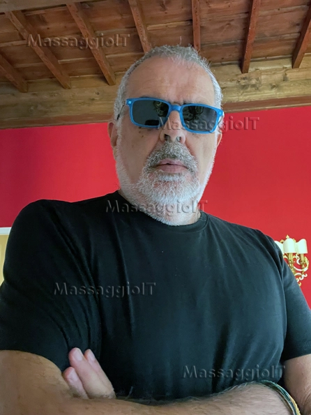 Massaggiatore Torino Maestro tantrico a Torino