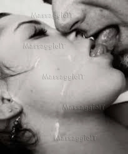 Massaggiatrice Napoli Il massaggio tantra di coppia per la coppia a napoli Tantra Deluxe