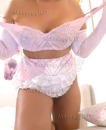 Massaggiatrice Treviso A TREVISO DOLCE SENSUALE MASSAGGIO CORPO A CORPO.