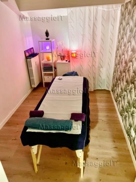 Massaggiatrice Genova MASSAGGIO LINGAM