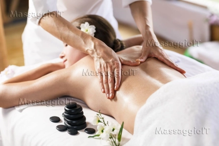 Massaggiatrice Roma Massaggi Professionali a Domicilio Roma - Comfort e Armonia Totale