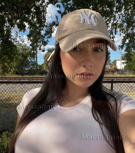 Massaggiatrice Firenze MASSAGGIATRICE TOP CLASS (FOTO ASSOLUTAMENTE REALI E RECENTI)