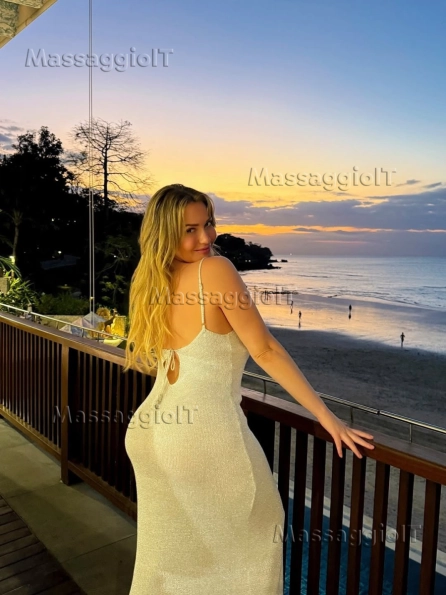 Massaggiatrice Caserta Mi chiamo Laura sono elegante e discreta. Serietà, rispetto e assoluta riservatezza sono garantiti.