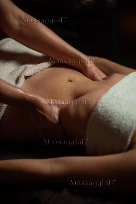 Massaggiatrice Roma Massaggio classico solo a domicilio. Classic massage in the comfort of your own home.