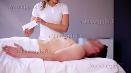 Massaggiatrice Milano Grande offerta MASSAGGIO PIÙ FANGO SOLO A 40 per 50 min
