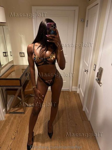 Massaggiatrice Venezia Bella massaggiatrice!