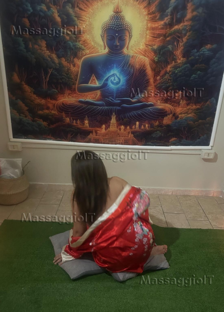 Massaggiatrice Salerno CENTRO OLISTICO NEL CUORE DI ANGRi CON GIOVANI MASSAGGIATRICI
