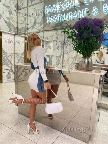 Massaggiatrice Milano Massaggio erotico e massaggio tradizionale, e anche un buon bagno