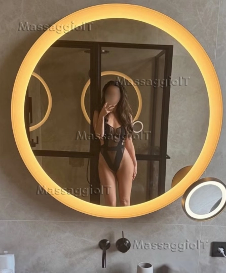 Massaggiatrice Varese SAMANTHA NEW. BELLISSIMA E RAFFINATA MASSAGGIATRICE