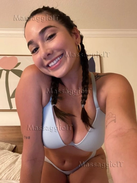 Massaggiatrice Siracusa Sono disponibile adesso per fare sesso