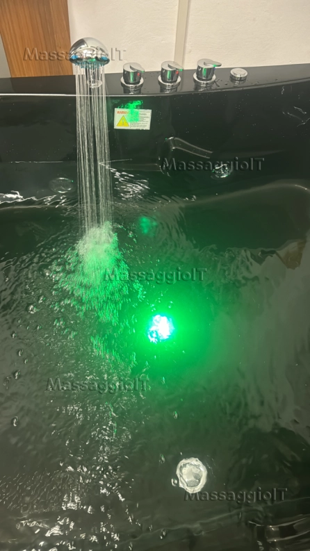 Massaggiatrice Massa-Carrara Massaggiatrice italiana🇨🇮Massaggi Tantra fetish