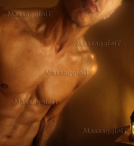 Massaggiatore Firenze 🇮🇹 🇬🇧 Kailash Tantra • Massaggiatore Olistico e Terapeutico • Firenze