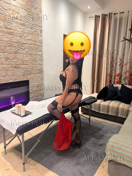 Massaggiatrice Torino 👉 *PAOLA REGINA  😍 CALDA 🔥 PICCANTE COME IL PEPERONCINO 🌶 👅 SUPER 🫦 LA PIÙ SEXY 💦 MASSAGGI RELAX E TANTRICI 🔥 AMBIENTE TRANQUILLO*
