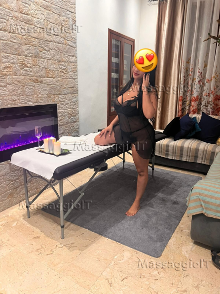 Massaggiatrice Torino 👉 *PAOLA REGINA  😍 CALDA 🔥 PICCANTE COME IL PEPERONCINO 🌶 👅 SUPER 🫦 LA PIÙ SEXY 💦 MASSAGGI RELAX E TANTRICI 🔥 AMBIENTE TRANQUILLO*

