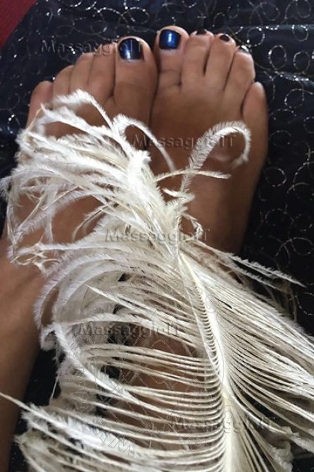 Massaggiatrice L'Aquila VISITANDO L'AQUILA POCHI GIORNI Arte Sensuale TANTRA ZenTAO O'THAI DARKLove